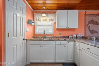 4107 E Oak Island Drive, Oak Island, NC 28465 – photo 19: 25-web-or-mls-DSC06294