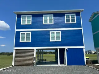 494 Ocean Boulevard W, Holden Beach, NC 28462 – photo 1
