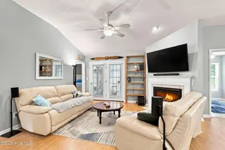 4080 Tea Olive Lane SE, Southport, NC 28461 — 3-bedroom home in Arbor Creek, Southport, NC, photo 6 of 30