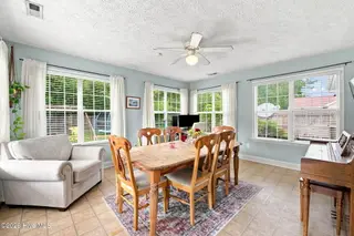 107 Sparta Way, New Bern, NC 28562 – photo 17: 17-web-or-mls-DSC_2152