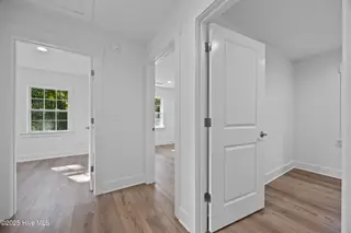 708 Bonham Avenue, Wilmington, NC 28403 – photo 15: 22_hallway