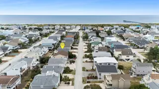417 4th Street, Sunset Beach, NC 28468 — 4-bedroom home, Sunset Beach, NC, photo 2 of 41: 417 4th St, Sunset Beach, NC