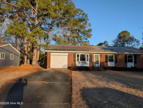 204 Shamrock Dr, Jacksonville