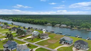 255 Gatsey Lane, Beaufort, NC 28516 — 3-bedroom home in Stanton Landing, Beaufort, NC, photo 2 of 53: Gorgeous home on Adams Creek