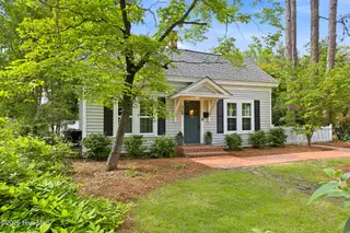 360 S Ashe Street, Southern Pines, NC 28387 – photo 3: Sayer_360SAshe-0003