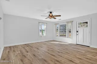 4516 Castle Hayne Road, Castle Hayne, NC 28429 — 2-bedroom home, Castle Hayne, NC, photo 6 of 44: 4516CastleHayneRoad-3