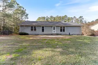 147 Liberty Park Road, Jacksonville, NC 28540 – photo 21: 25-web-or-mls-IMG_7235RE