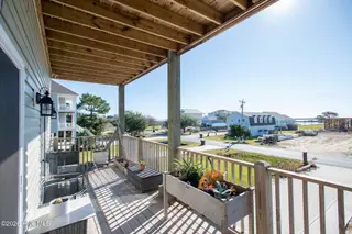 278 Live Oak Road, Newport, NC 28570 – photo 8: 278 LIVE OAK (14)