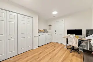 1405 Warwick Circle, Winterville, NC 28590 – photo 11: 24-web-or-mls-IMG_3258_edit