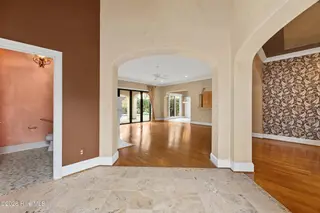 1301 S Moorings Drive, Wilmington, NC 28405 — 4-bedroom home in Landfall, Wilmington, NC, photo 10 of 68: 19_foyer