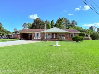 102 Yorkshire Drive, Jacksonville, NC 28546 – photo 2: 102 Yorkshire