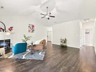 815 Tuscarora Trail, Jacksonville, NC 28546 – photo 2