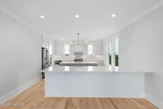 1014 Ocean Ridge Drive, Atlantic Beach, NC 28512 – photo 22: Luxurious kitchen with oversized island