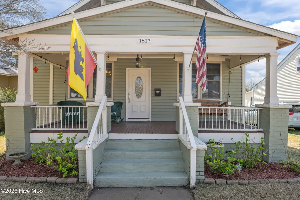 1817 Spencer Avenue, New Bern, NC 28560 – photo 1 of 44: Welcome Home