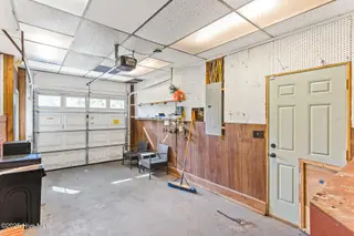 305 Wayne Drive, Wilmington, NC 28403 – photo 21: 029_305_wayne_drive_-29_621