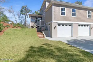 9804 Heath Place, Emerald Isle, NC 28594 – photo 5: House - Back (A)