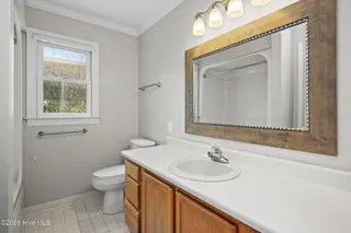 814 Lord Granville Drive, Morehead City, NC 28557 – photo 20: 32-web-or-mls-814-LordGranvilleDr-4-3-26
