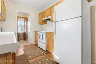 1004 Jessica Street, Elizabeth City, NC 27909 – photo 14: 19-web-or-mls-jessicalisting-32