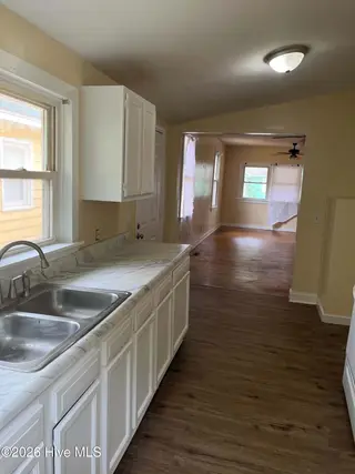 425 Henry Street, Wilmington, NC 28405 — 3-bedroom home in Ridgecrest, Wilmington, NC, photo 8 of 8: att.lzgDqkOmGEbomflAPfR-OWyN_Z67M-_2GAv4
