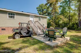 2981 Robin Drive SW, Shallotte, NC 28470 — 3-bedroom manufactured home in Shell Point, Shallotte, NC, photo 21 of 29: 2981RobinEdit-12
