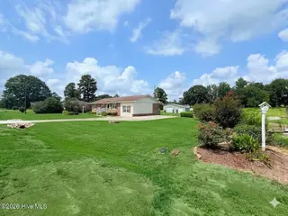 2103 Hilltop Lane, Goldsboro, NC 27530 – photo 2: side of property