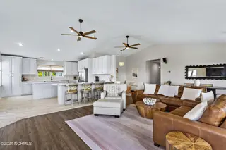 1135 S Topsail Drive, Surf City, NC 28445 – photo 13: 13_1135stopsail_00013