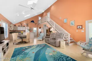 117 Island Quay Court, Atlantic Beach, NC 28512 – photo 4: Open concept main living area