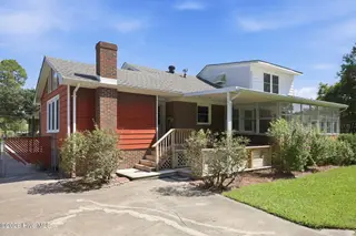 2002 Carey Road, Kinston, NC 28501 – photo 10: 3-web-or-mls-IMG_2641