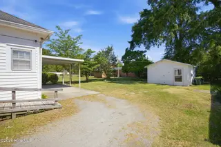 4162 E Church Street, Farmville, NC 27828 – photo 12: 9-web-or-mls-bls_0002