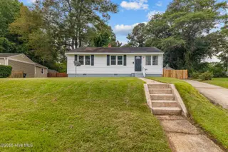 115 Banks Street, Jacksonville, NC 28540 — 3-bedroom home in New River Homes, Jacksonville, NC, photo 2 of 38