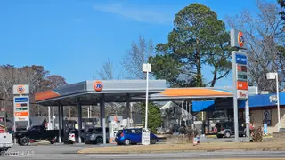 444 S Hughes Boulevard, Elizabeth City, NC 27909 – photo 8: 20260129_141146