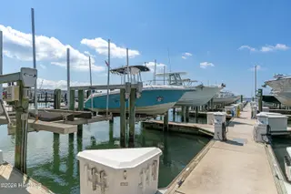 104 S 3rd Street I-1 & Slip 5 Atlantic Harbour, Morehead City, NC 28557 – photo 4: Slip #5