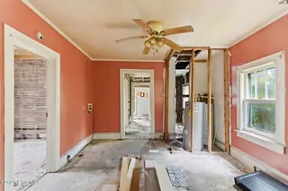 618 S 11th Street, Wilmington, NC 28401 – photo 10: 15-web-or-mls-DSC02972