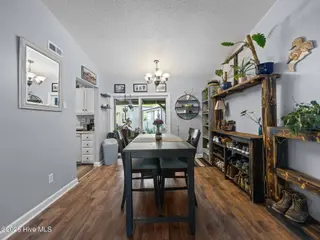 621 Shadowridge Road, Jacksonville, NC 28546 – photo 10: 11-web-or-mls-621 Shadowridge Rd 12