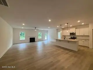 306 Eastwood Drive, Wallace, NC 28466 – photo 7
