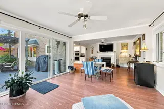 8002 Club House Drive, New Bern, NC 28562 – photo 19: 15-web-or-mls-0C0A1638
