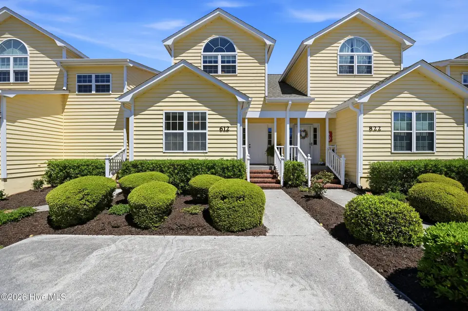 612 Settlers Lane, Kure Beach, NC 28449 – photo 1 of 41: 1_612_settlers_ln_001