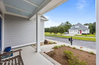 4073 Reunion Pointe Lane, New Bern, NC 28562 – photo 7: 40-web-or-mls-0C0A2426