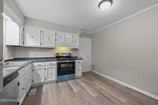 106 Ronny Court, Jacksonville, NC 28546 — 3-bedroom home in Brynn Marr, Jacksonville, NC, photo 11 of 47: 52-web-or-mls-_RAD1063