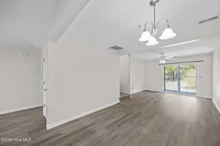 3967 Winds Ridge Drive, Wilmington, NC 28409 — 3-bedroom townhome in Winds Ridge, Wilmington, NC, photo 12 of 54: 13_dining area