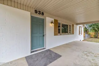 938 Old Grantham Road, Goldsboro, NC 27530 — 4-bedroom home, Goldsboro, NC, photo 7 of 40