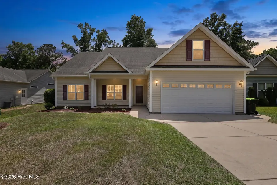 8775 Lanvale Oaks Drive NE, Leland, NC 28451 — 3-bedroom home in Lanvale Oaks, Leland, NC, photo 1 of 48