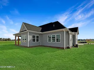 103 Yawl Street, Elizabeth City, NC 27909 – photo 2: 20240314162302794750000000-o
