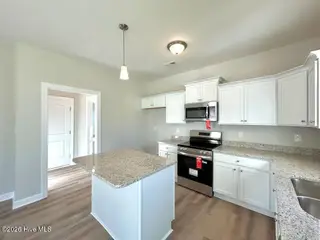 4062 Hunters Trail, Jacksonville, NC 28546 – photo 6: 20251020125940973062000000-o