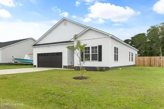 305 E Theriault Court, Jacksonville, NC 28540 – photo 2: 02 (15)
