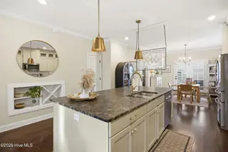 4429 Old Towne Street, Wilmington, NC 28412 – photo 8: 21-web-or-mls-IMG_1190