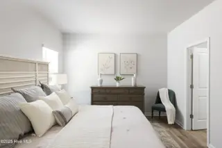 511 Bellefonte Court, Richlands, NC 28574 – photo 18: Master Bedroom