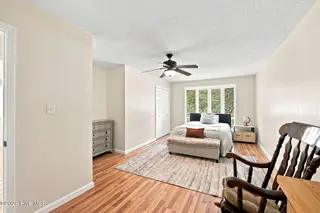 5004 Trent Woods Drive, Trent Woods, NC 28562 – photo 17: 47-web-or-mls-DSC_8713_edit