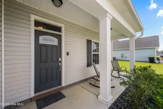 204 Moonstone Court, Jacksonville, NC 28546 – photo 4: 04