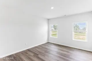 149 N Squires Run Lane, Richlands, NC 28574 – photo 12: Master Bedroom